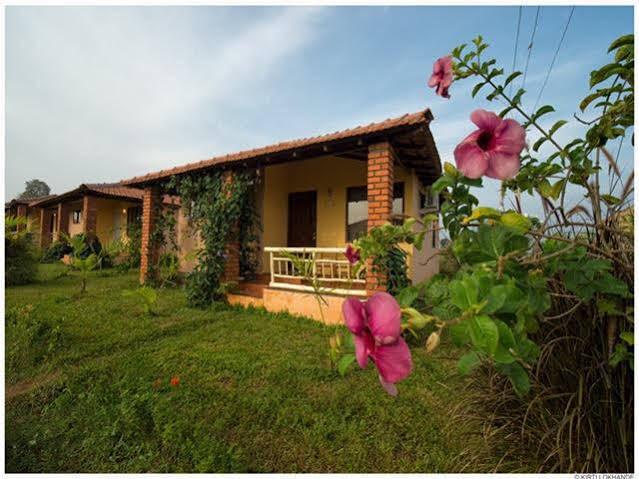 Hotel The Peepal Tree, Kabini Begūr Zewnętrze zdjęcie